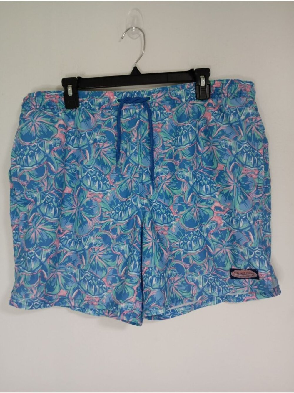 Vineyard Vines Mens Large Swim Trunks Blue & Pink Sea Turtle Print Elastic Waist